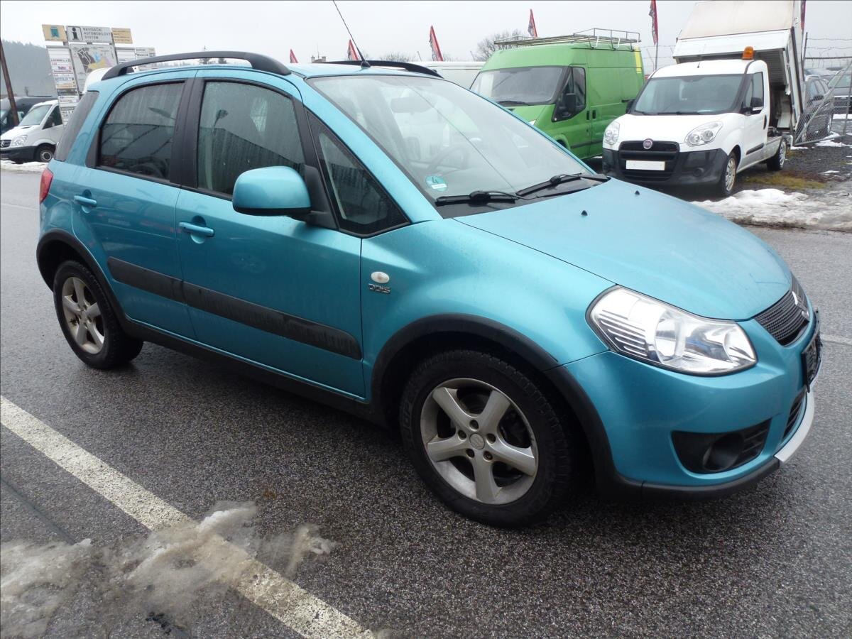 Suzuki SX4 Hatchback 1,9 l 88 kw