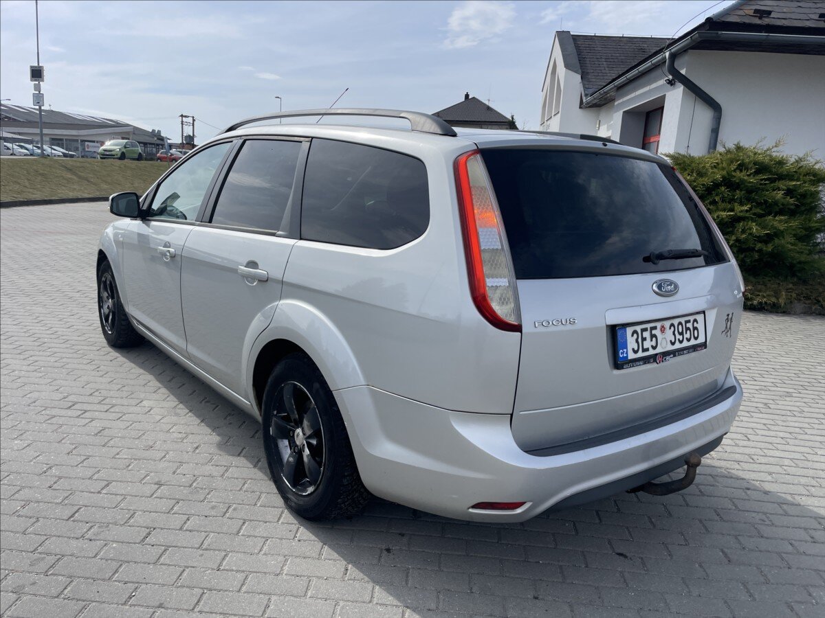Ford Focus Kombi 1,6 l 74 kw