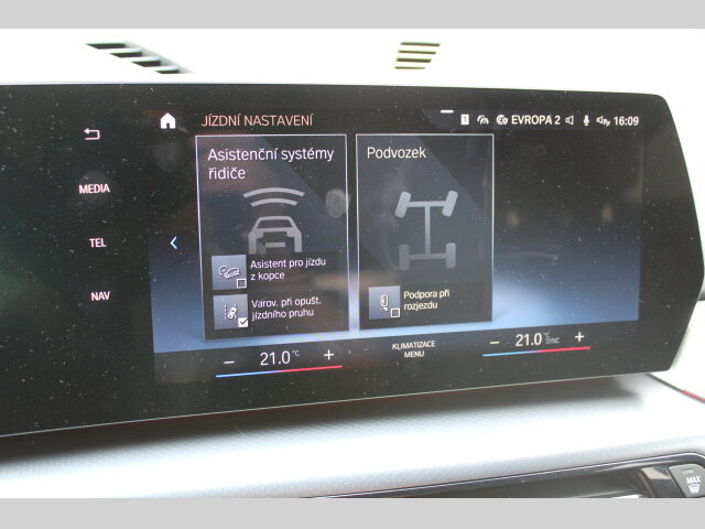 BMW X1 SUV 2,0 l 145 kw