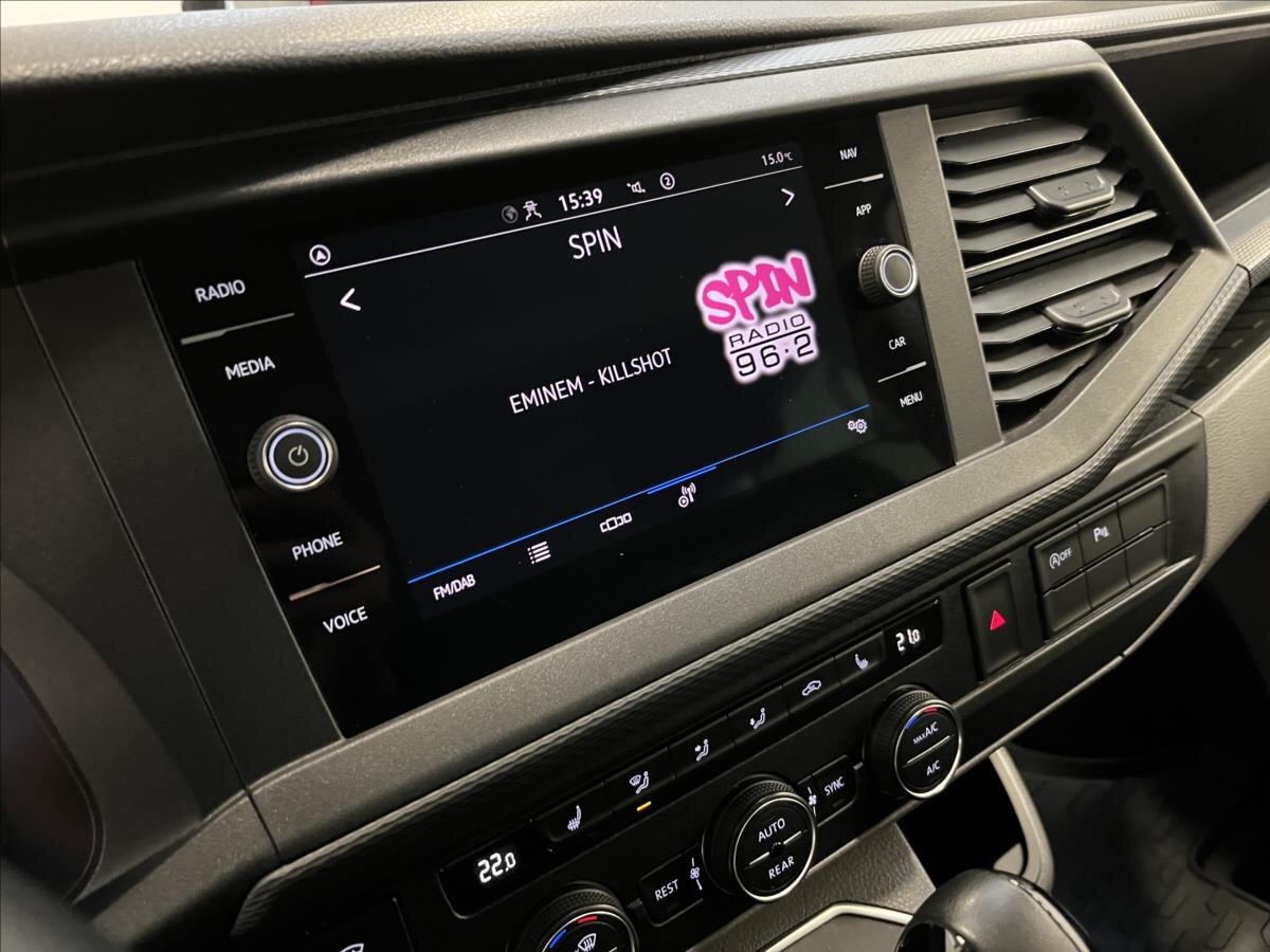 Volkswagen Caravelle Kombi 2,0 l 110 kw