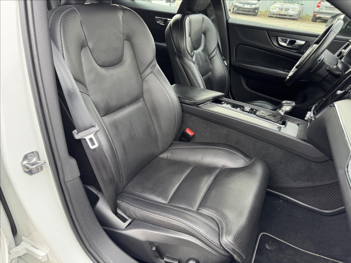 Volvo V60 Kombi 2,0 l 110 kw