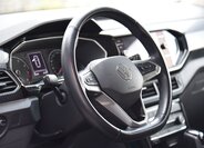 Volkswagen T-Cross SUV / Terénní 1,5 l 110 kw