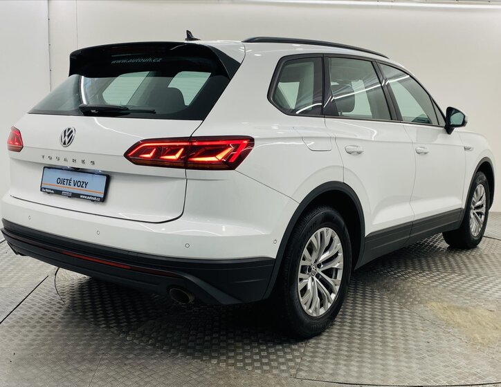 Volkswagen Touareg SUV / Terénní 3,0 l 170 kw
