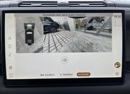 Land Rover Defender 24