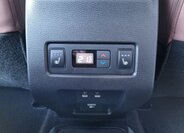 Mitsubishi Outlander SUV 2,4 l 225 kw