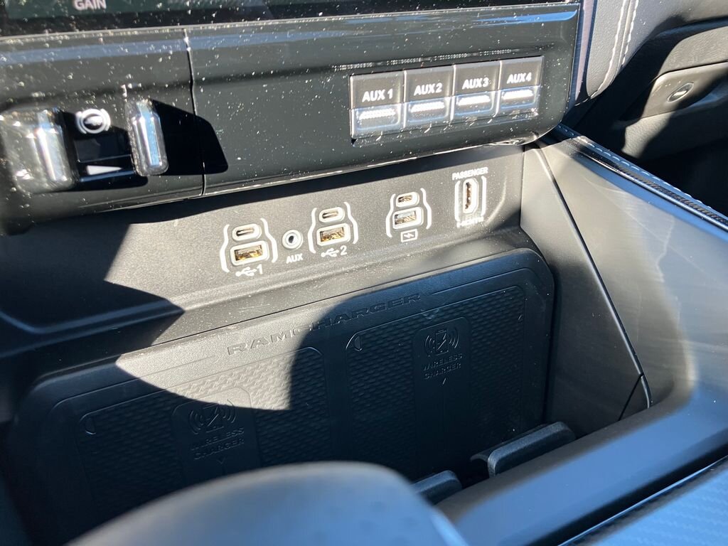 Dodge RAM Pick-up 3,0 l 403 kw