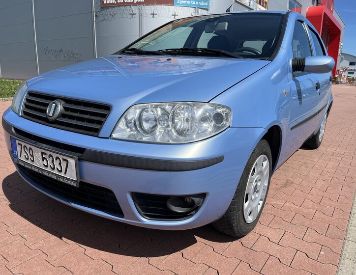 Fiat Punto Hatchback 1,4 l 70 kw