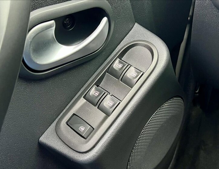 Dacia Duster SUV / Terénní 1,5 l 80 kw