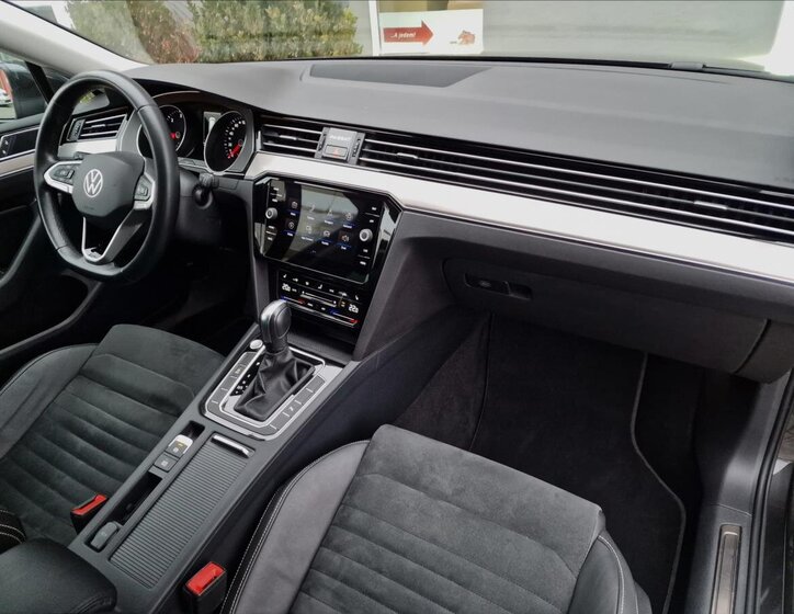 Volkswagen Passat 13