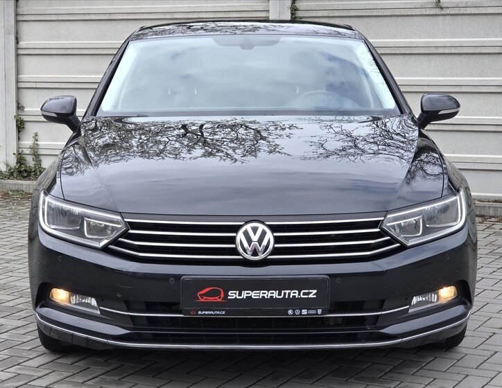 Volkswagen Passat Sedan / Limuzína 2,0 l 110 kw