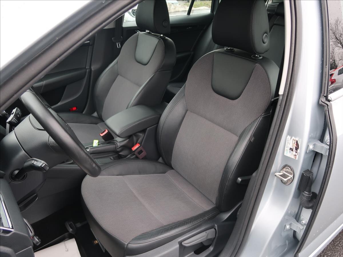 Škoda Octavia Kombi 1,5 l 110 kw