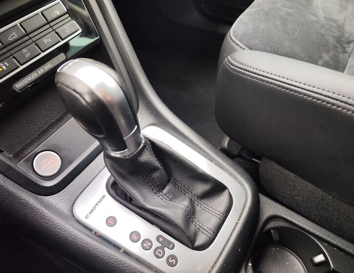 Volkswagen Sharan 25