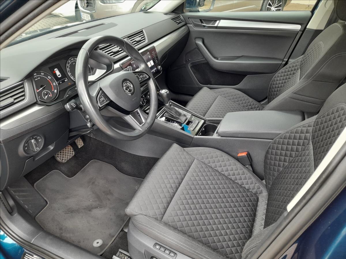 Škoda Superb Kombi 2,0 l 200 kw