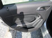 Mercedes-Benz Třídy B 15