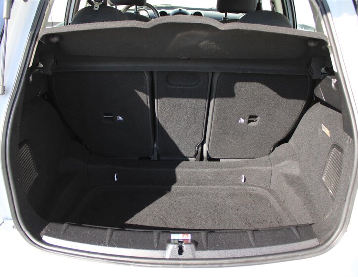 Mini Countryman SUV / Terénní 1,6 l 90 kw