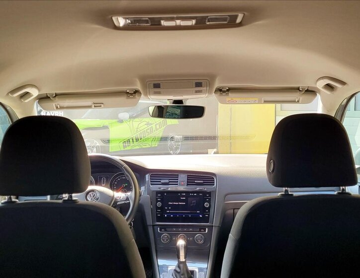 Volkswagen Golf Kombi 1,6 l 85 kw