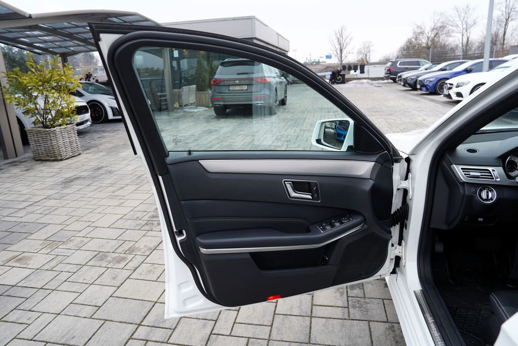 Mercedes-Benz Třídy E Sedan 2,1 l 125 kw