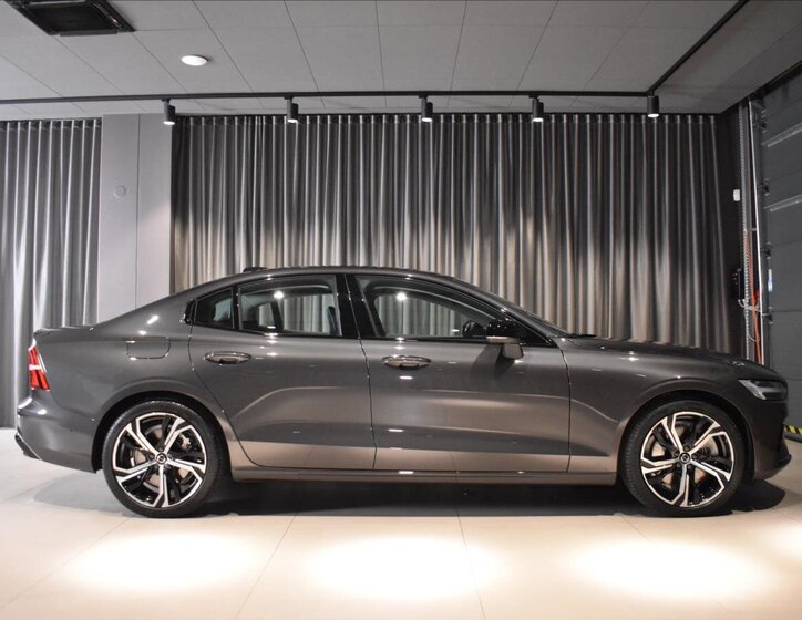 Volvo S60 3