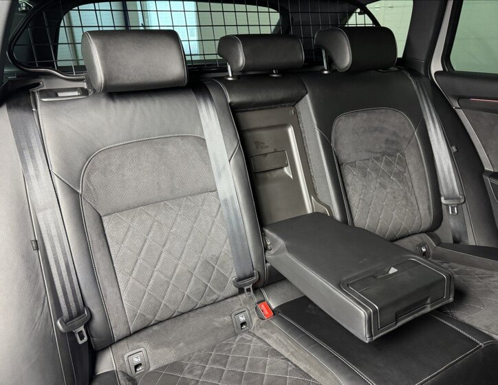 Škoda Superb Kombi 1,4 l 160 kw