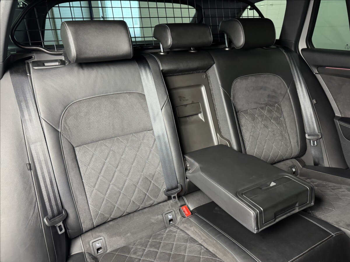 Škoda Superb Kombi 1,4 l 160 kw