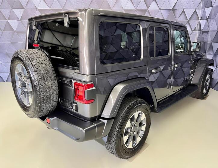 Jeep Wrangler 7
