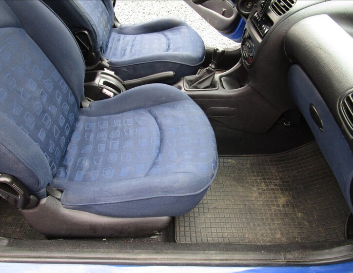 Peugeot 206 Hatchback 1,1 l 44 kw