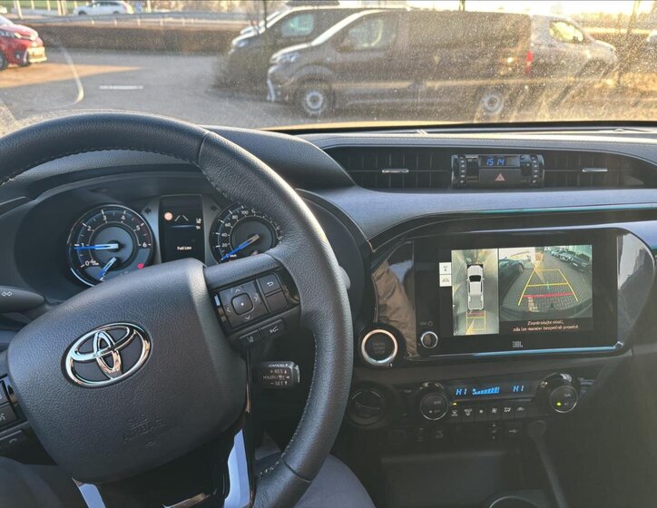 Toyota Hilux Pick-up 2,8 l 150 kw