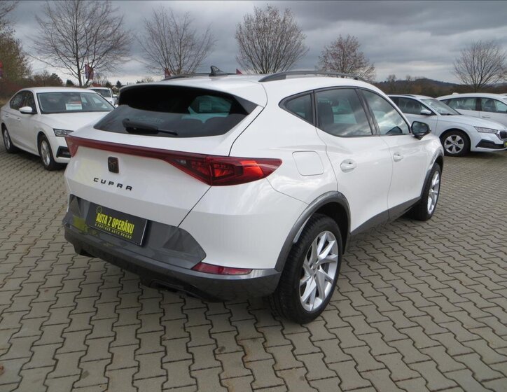 Cupra Formentor SUV / Terénní 1,5 l 110 kw