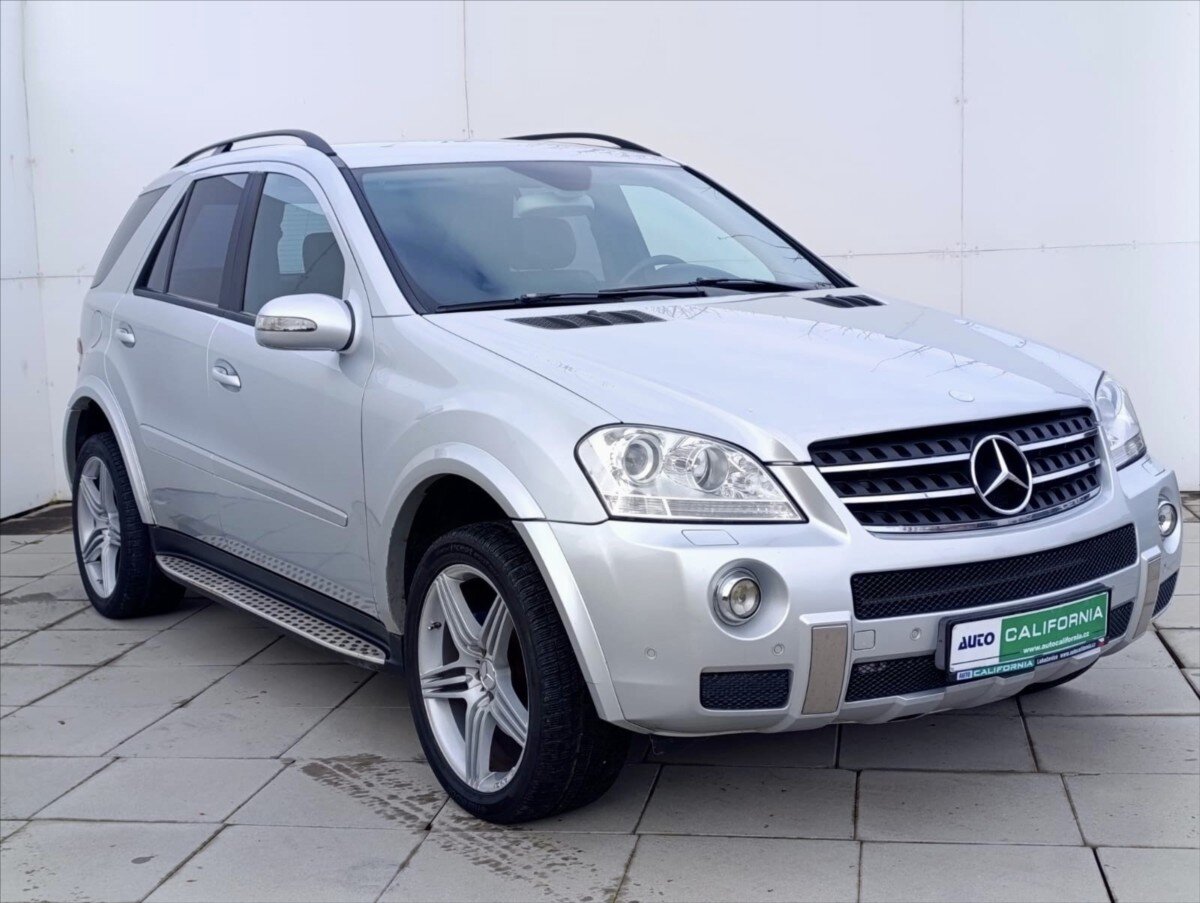 Mercedes-Benz Třídy M SUV 3,0 l 165 kw