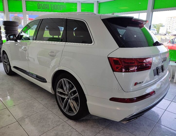 Audi SQ7 3