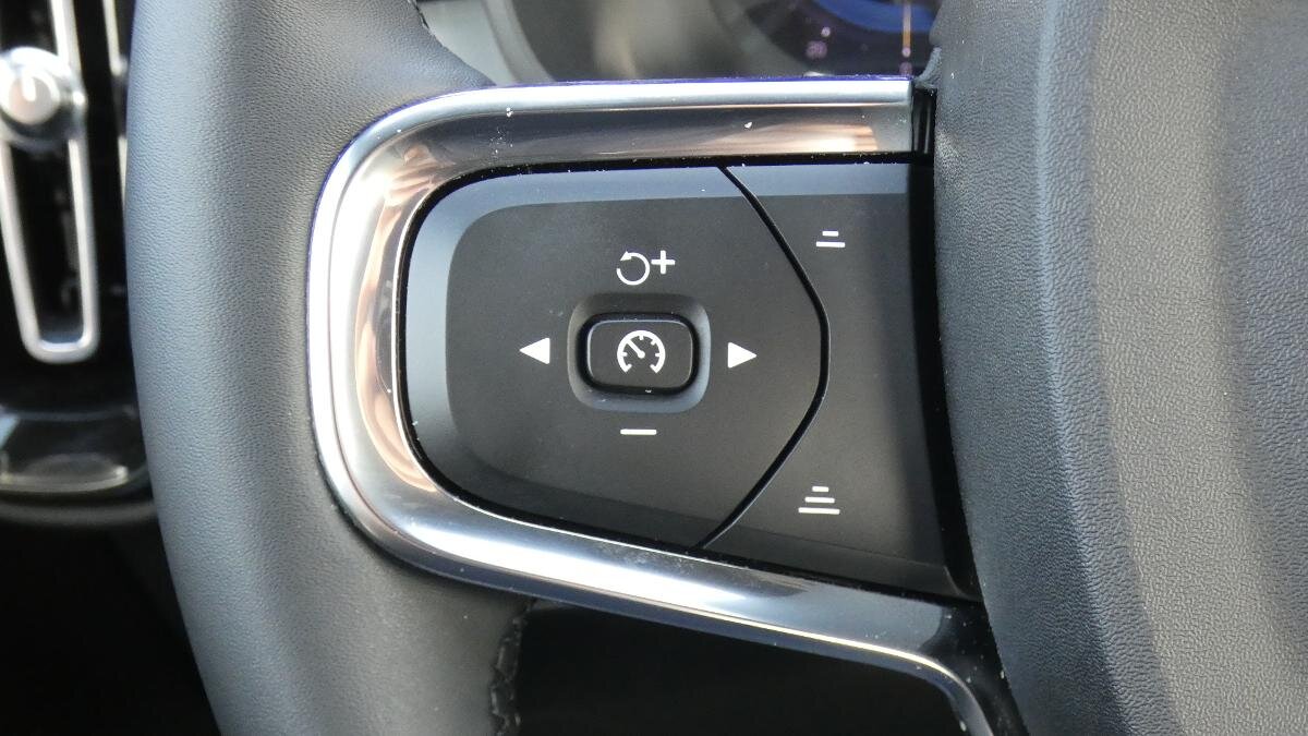 Volvo XC40 SUV 2,0 l 120 kw