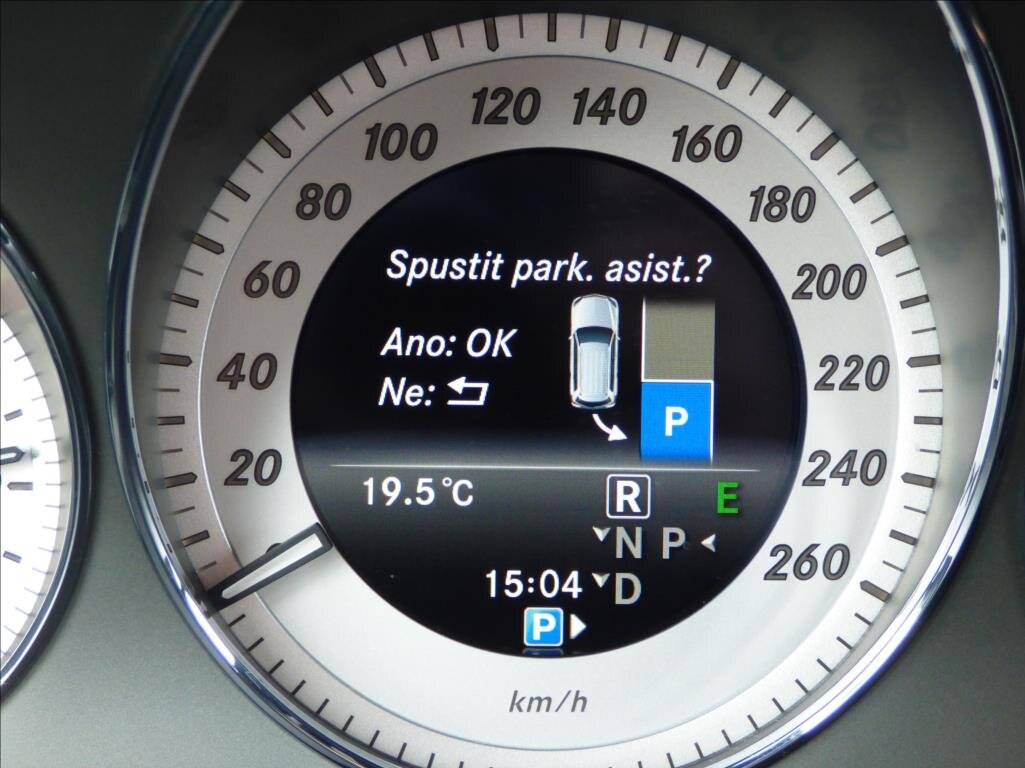 Mercedes-Benz GLK SUV / Terénní 2,1 l 125 kw