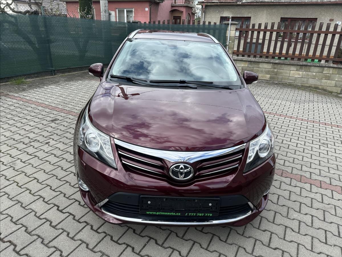 Toyota Avensis Kombi 1,8 l 109 kw