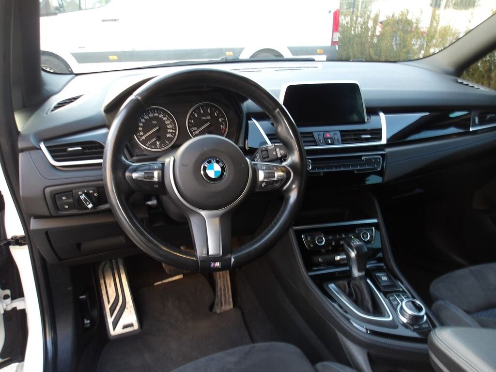 BMW Řada 2 Kombi 2,0 l 141 kw