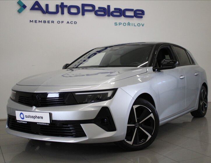 Opel Astra Hatchback 1,2 l 96 kw