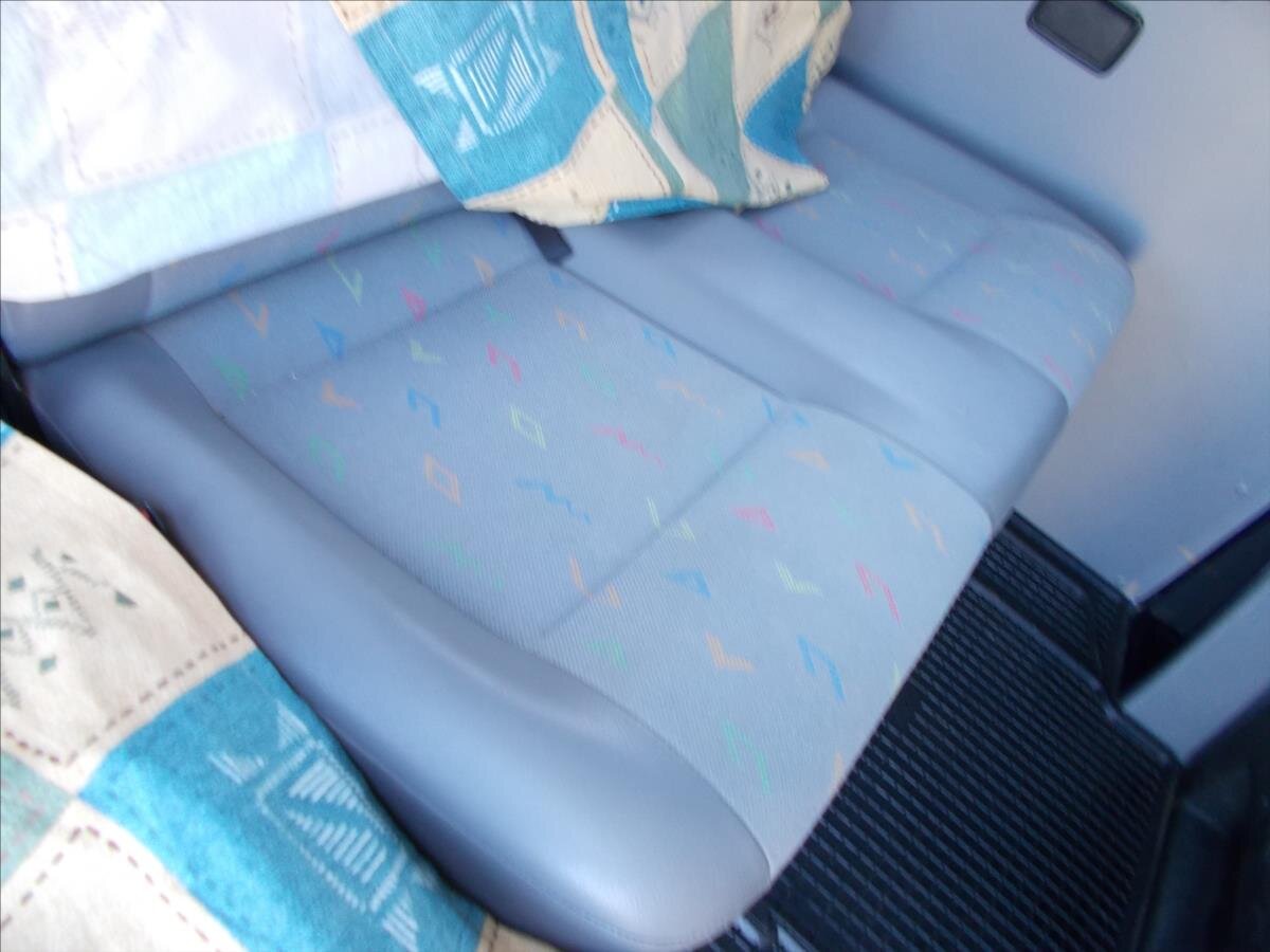 Volkswagen Transporter Kombi 1,9 l 75 kw