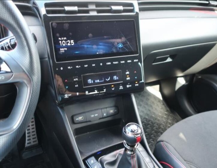 Hyundai Tucson SUV / Terénní 1,6 l 110 kw