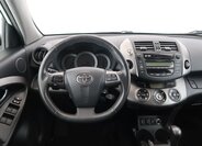 Toyota RAV4 SUV / Terénní 2,0 l 116 kw