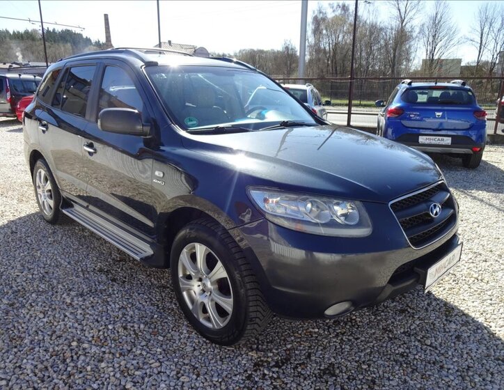 Hyundai Santa Fe SUV / Terénní 2,2 l 114 kw