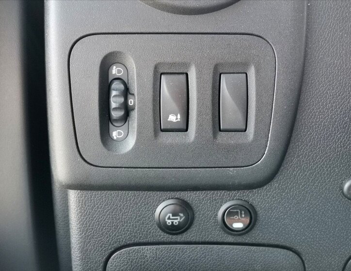 Opel Movano Skříň 2,3 l 125 kw