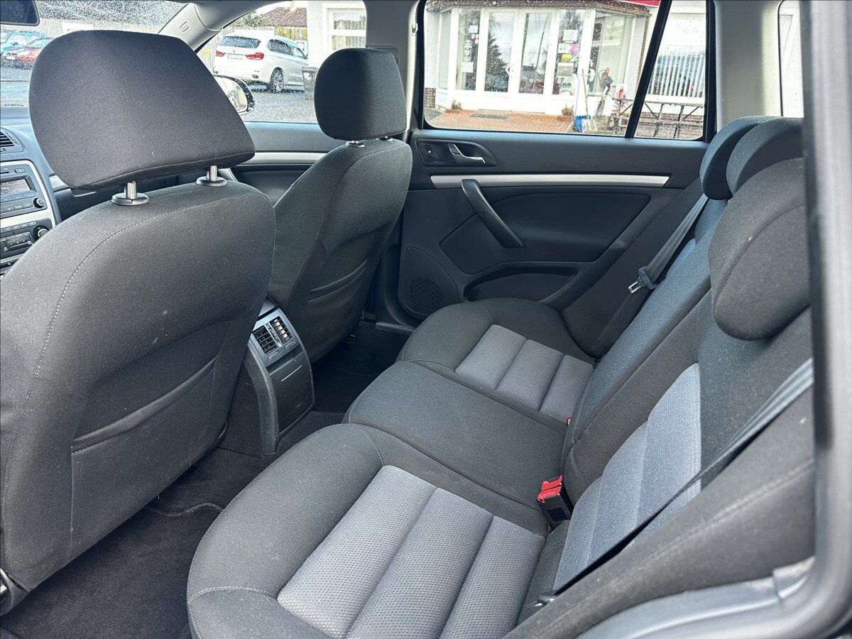 Škoda Octavia Kombi 1,8 l 118 kw