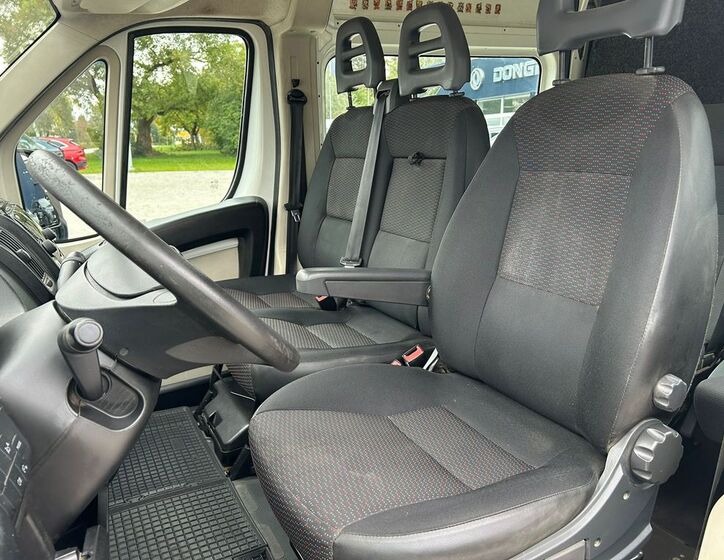 Peugeot Boxer 7