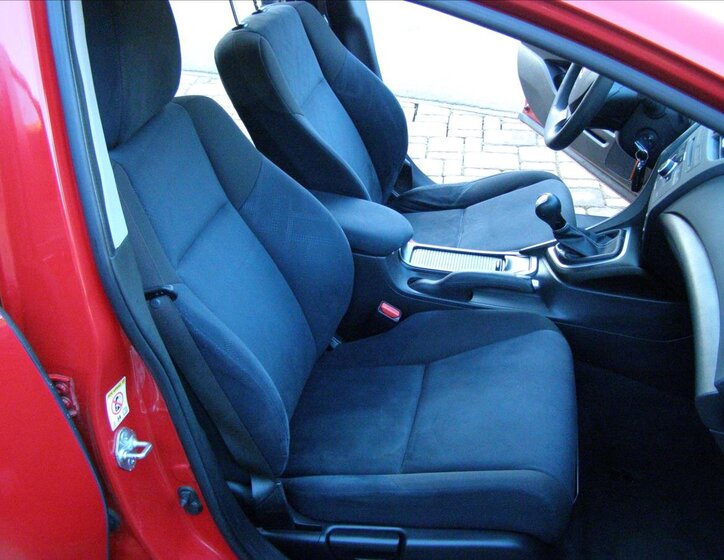 Honda Civic Hatchback 1,3 l 73 kw