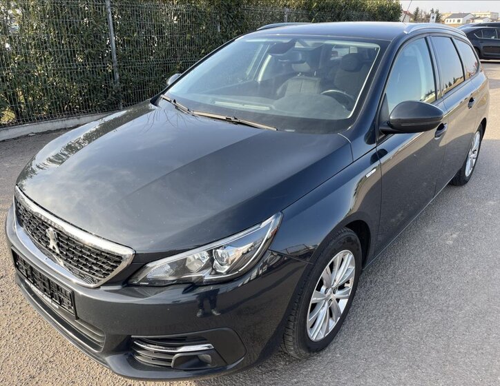 Peugeot 308 Kombi 1,5 l 96 kw