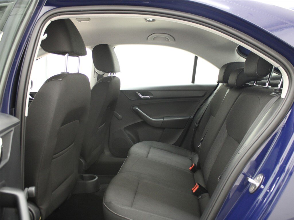 Škoda Rapid Liftback 1,2 l 81 kw