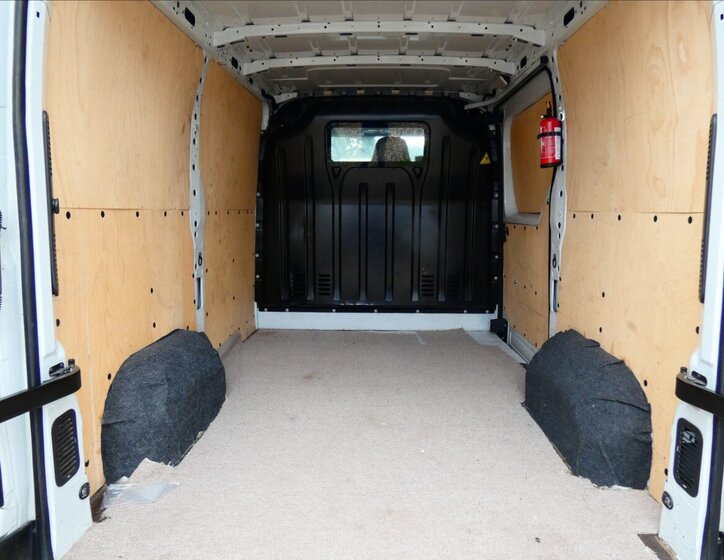 Renault Master Skříň 2,3 l 81 kw