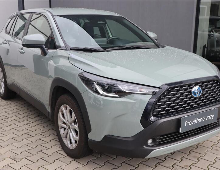 Toyota Corolla Cross 2