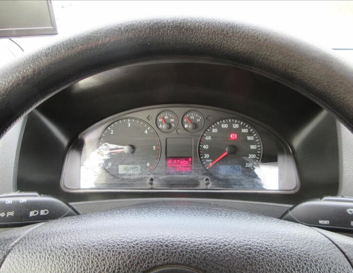 Volkswagen Transporter Ostatní 2,5 l 96 kw