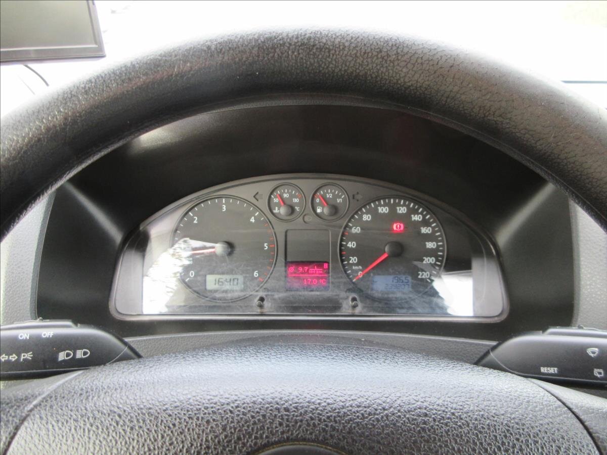 Volkswagen Transporter Ostatní 2,5 l 96 kw