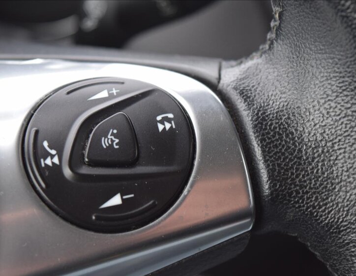 Ford Focus Kombi 998,0 92 kw